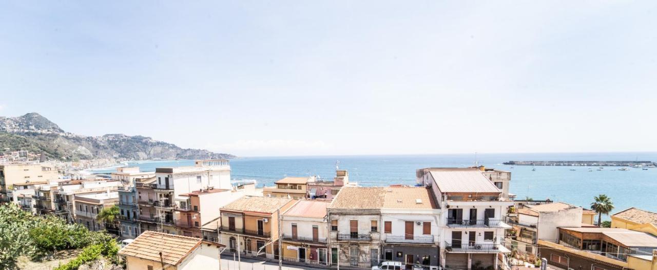 Nereidi Home Giardini Naxos Esterno foto